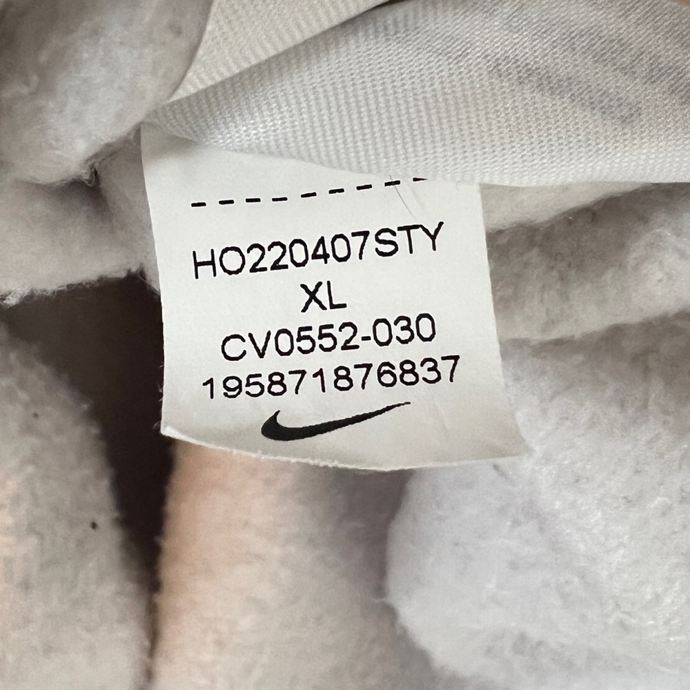 Nike Heavyweight Solo Swoosh Hoodie - Picture 4 of 5